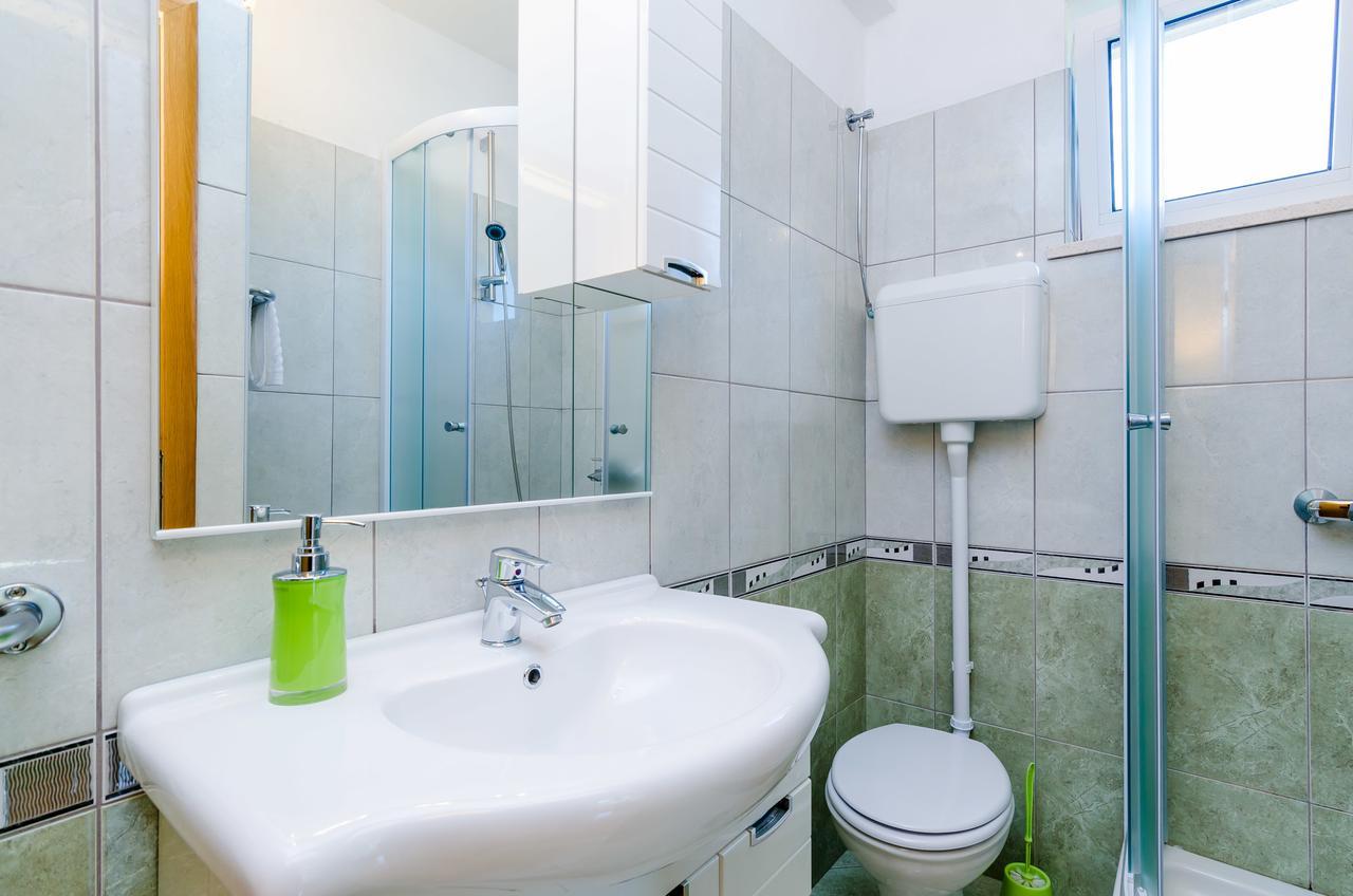 Banići Apartment & Rooms Mazdin מראה חיצוני תמונה