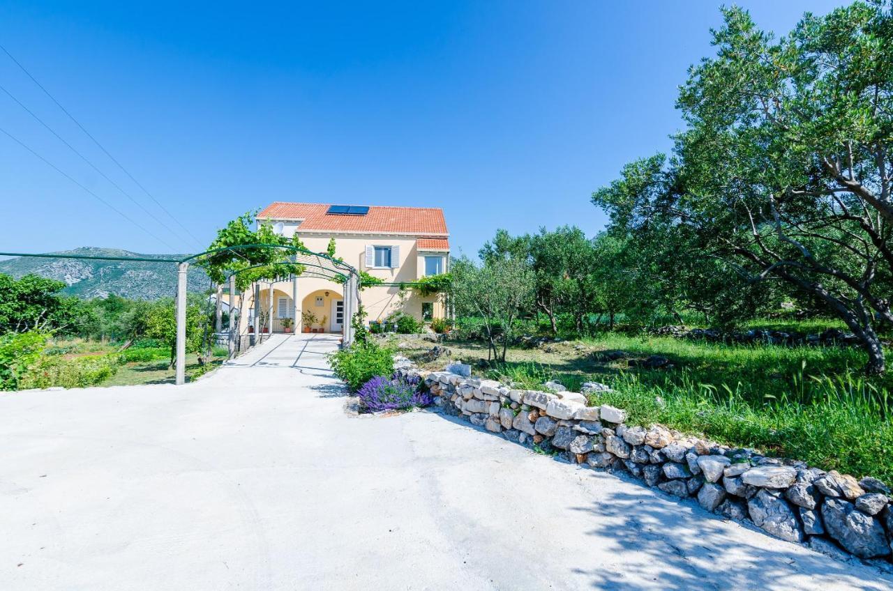 Banići Apartment & Rooms Mazdin מראה חיצוני תמונה